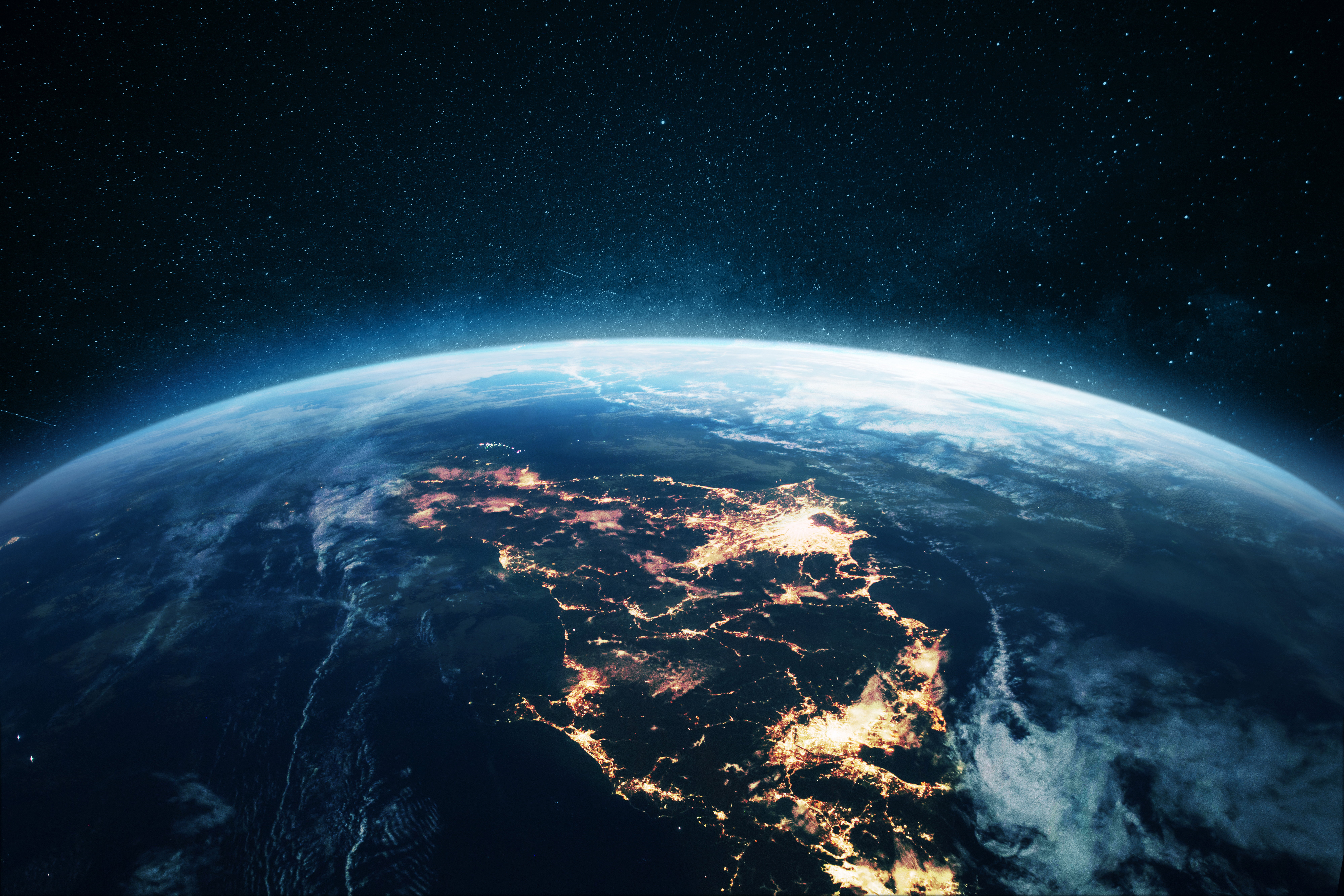 Strateji toplantısı yapan yaratıcı ekip